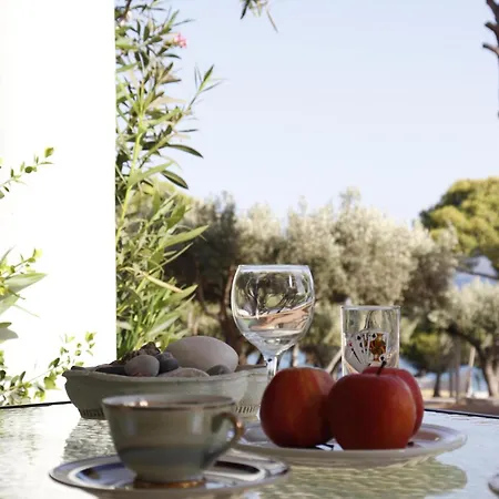 O Kipos Lägenhetshotell Corinth