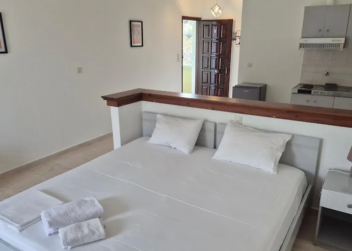 O Kipos Aparthotel 3*